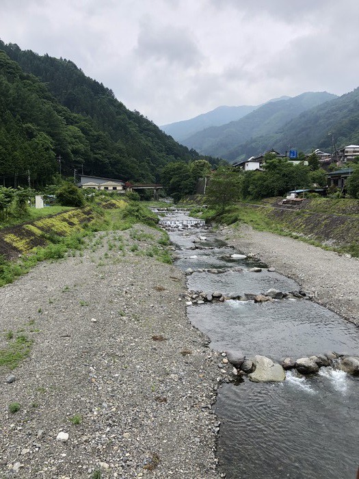 川遊びをする場所。当日はもっと浅くなります。