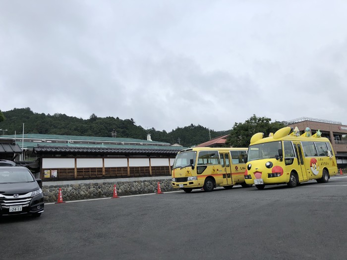 運転は大江さんと園長先生です