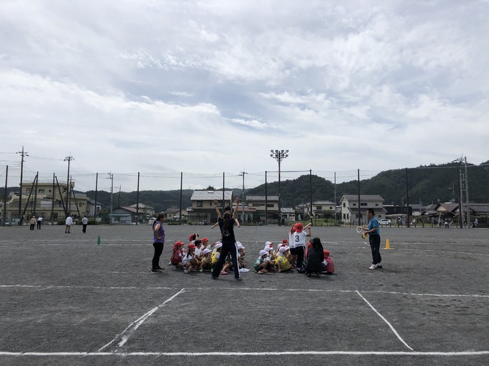 リレーの練習はバトンゾーンやコーナー走行！そして喜び方 