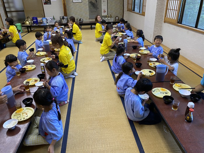 朝ごはんの様子