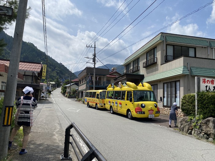 小菅村を出発して