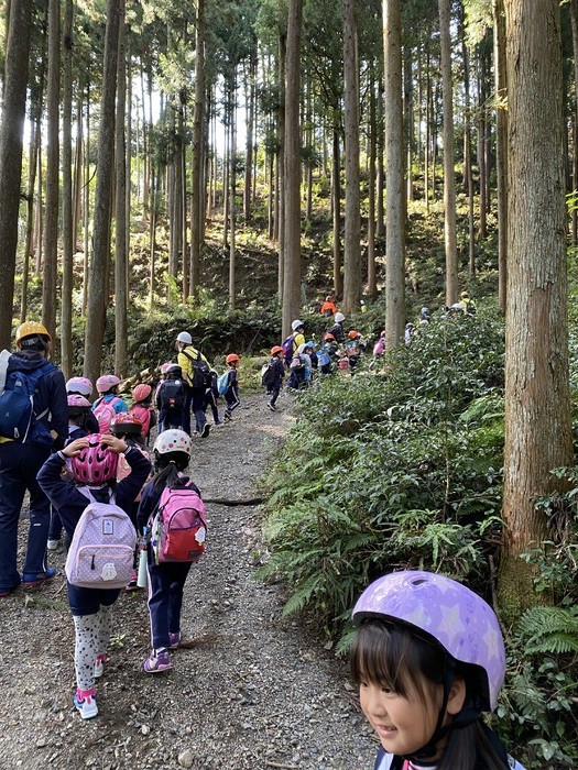 まだまだ余裕だね。気温は3℃低いそうですがおひさまポカポカで気持ちいい??